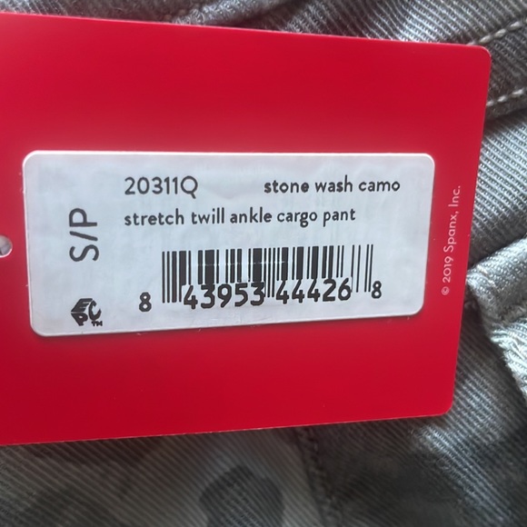 NWT! Spanx XS, XSP, SP 20311Q Stretch Twill Ankle Cargo Pant, stone wash camo - Picture 10 of 15